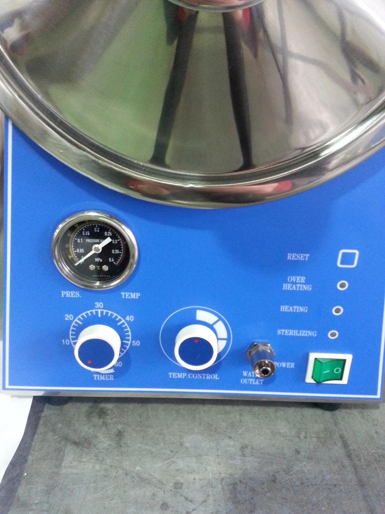 24 Liter Dampf Sterilisator Table Top Dental Autoklave Sterilisationsmaschine