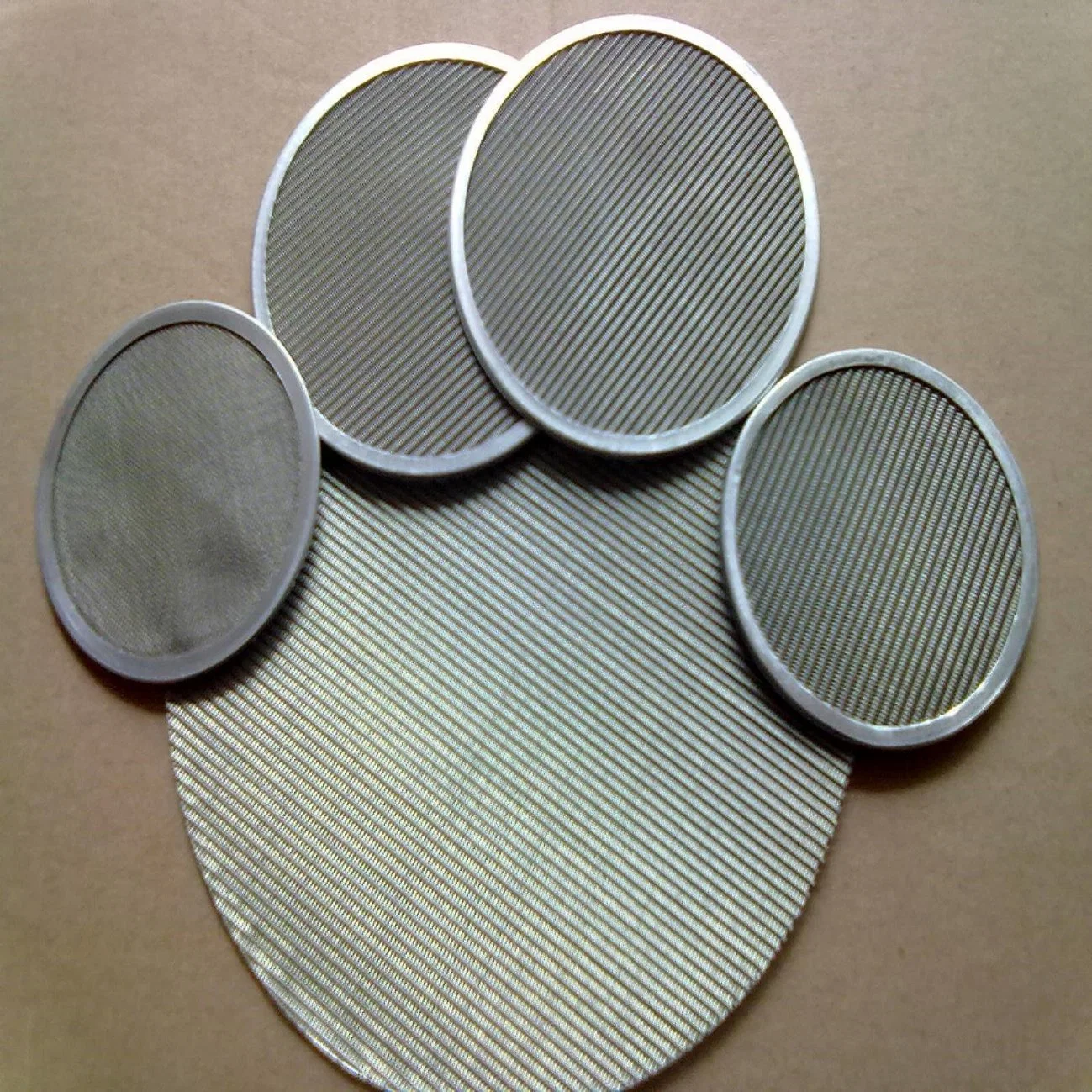 Custom 0.5 75 Microns Inconel Nickel Ss Stainless Steel Metal Sintered Bronze Filter Disc