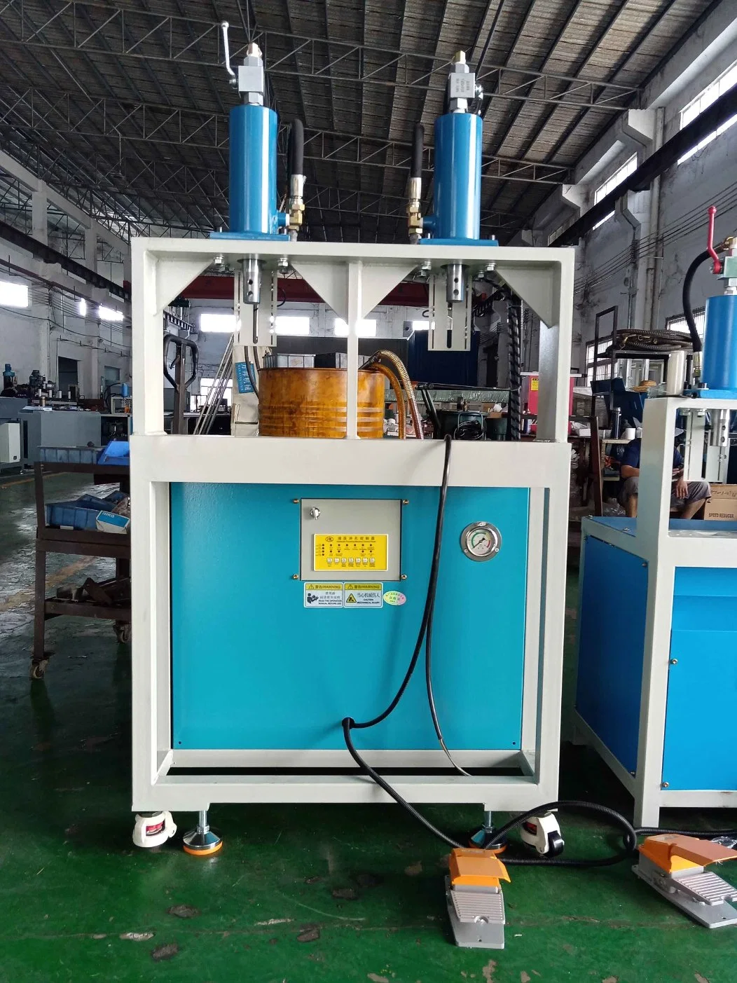 Hydraulic Pipe Punching Tube End Cutting Notch Forming Machine