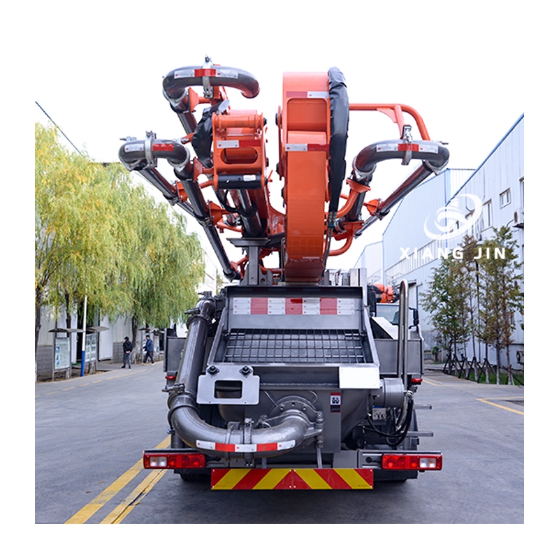 Pompes de rampe de 20 m machines de construction montées sur camion à pompe à béton à vendre