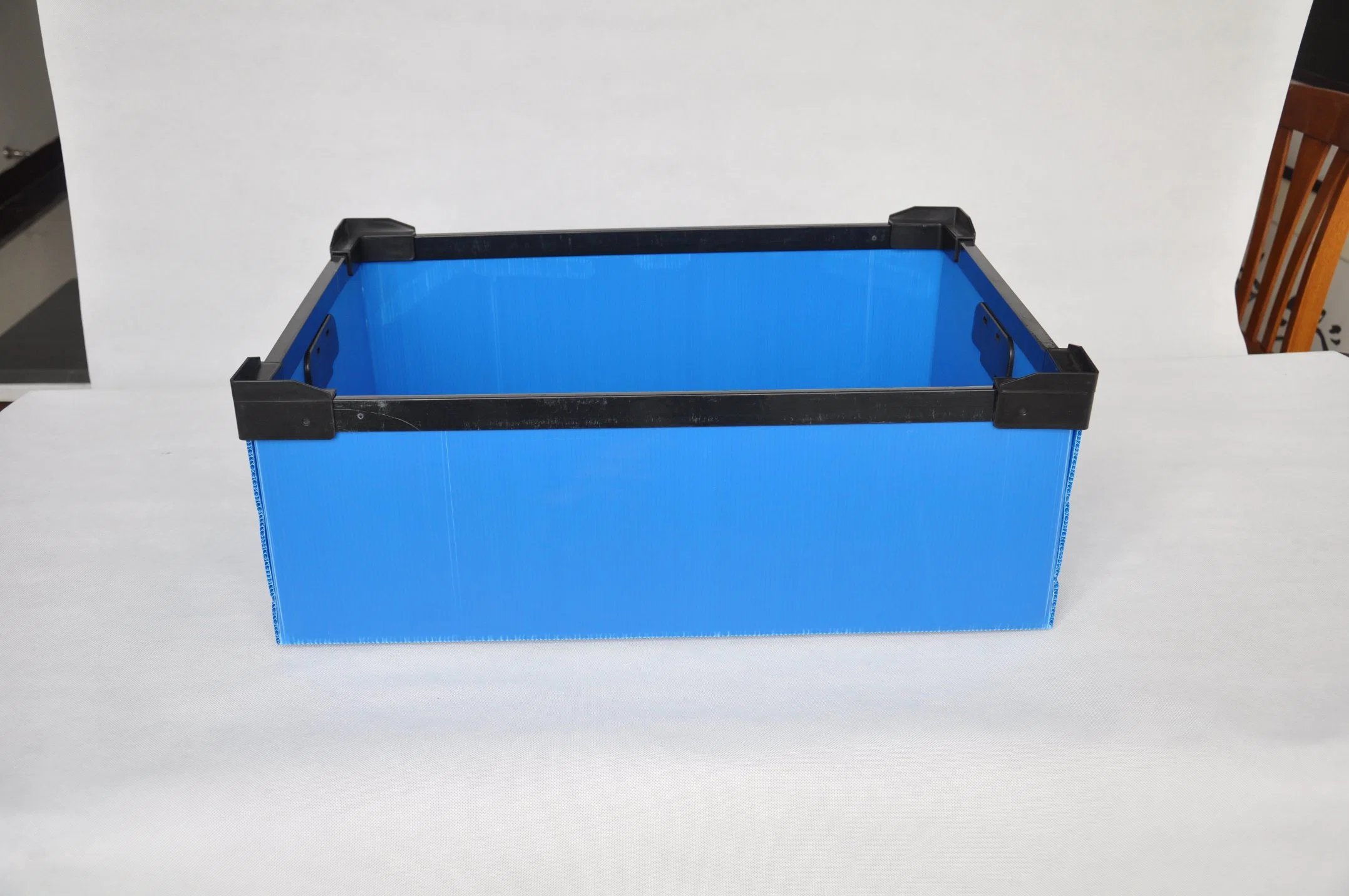 Anti-Static Corrugated Plastic Storage Bins with Partitions for Electronics Packaging