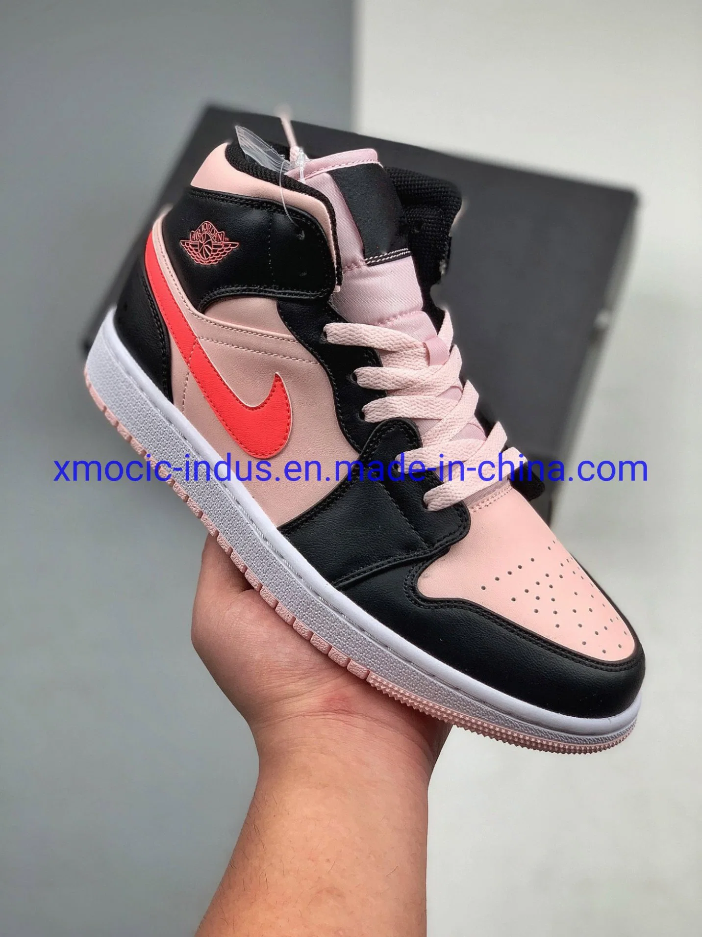 Custom Logo Rubber Outsole Trainers Designer Retro Casual Shoes Sneakers Basketball Shoes for Men Putian Shoes