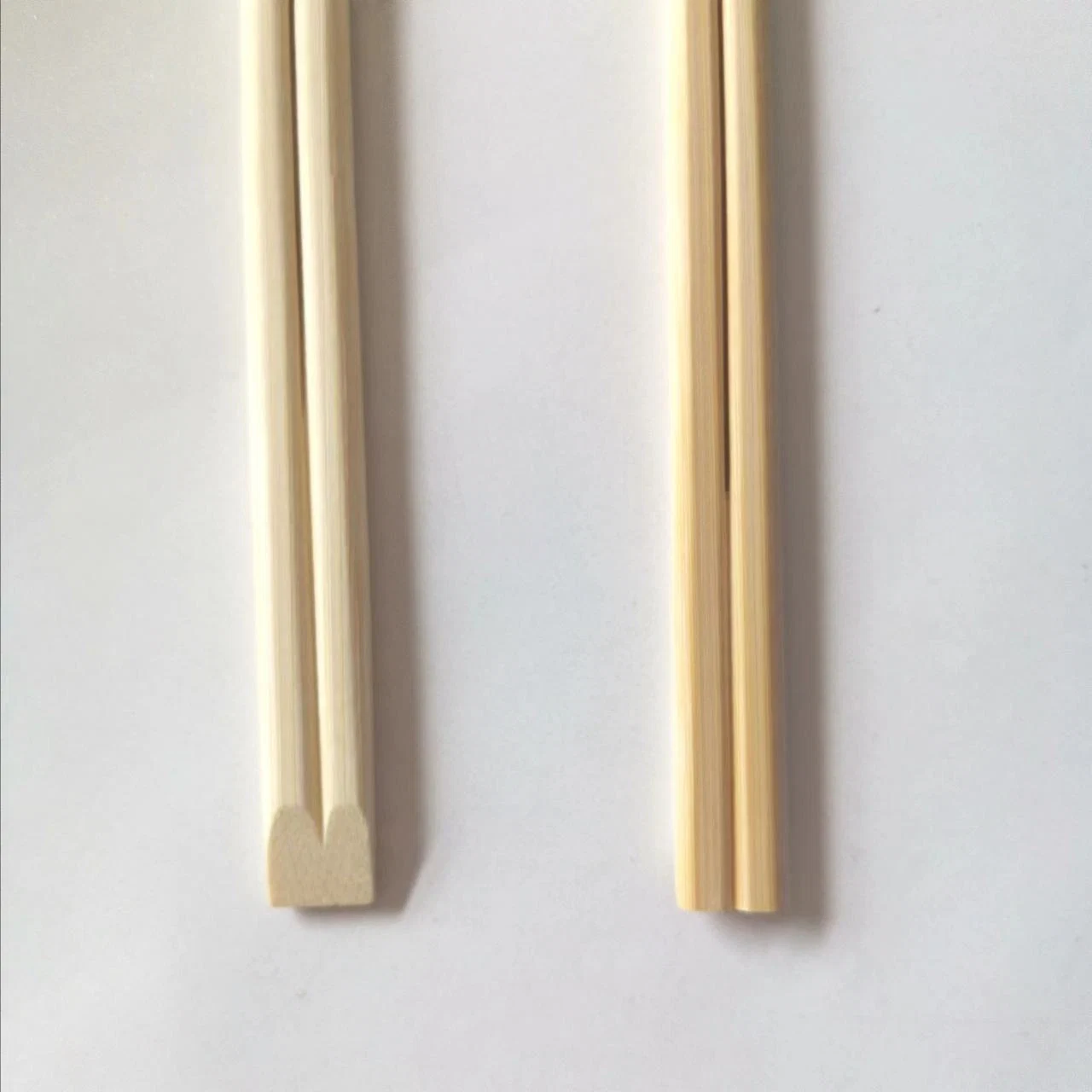 Logo Customized for You with Tensoge Disposable Bamboo Chopsticks Use in Restaraunt