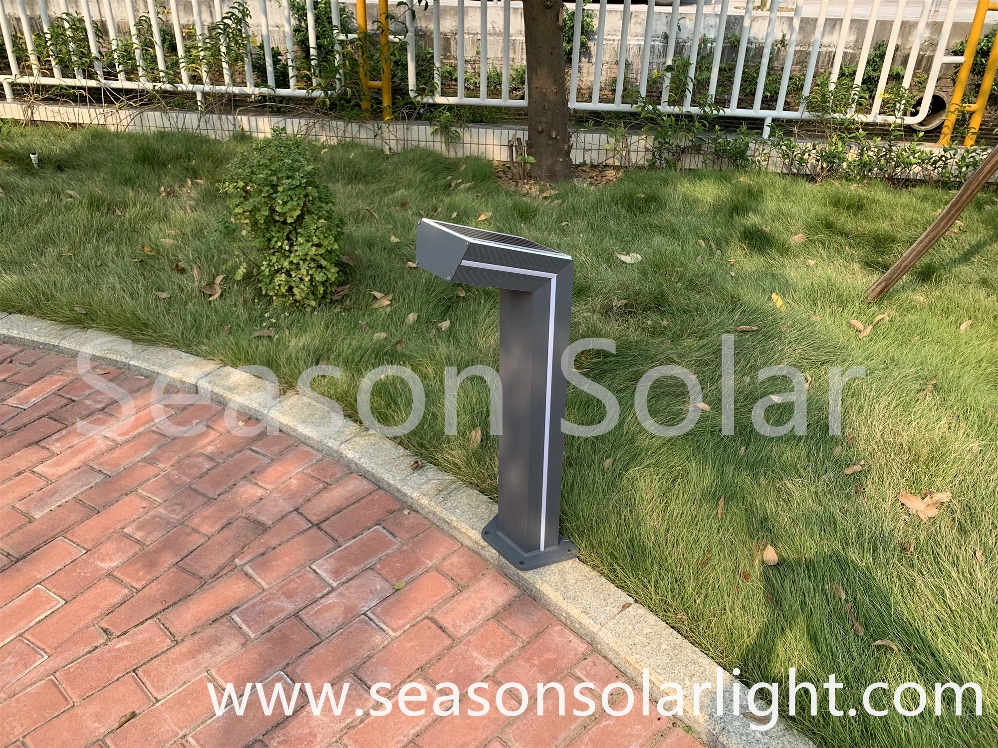 Utdoor Long Life Garten Park Wasserdicht LED Bollard Landschaft Licht Mit 5W Sonnensystem