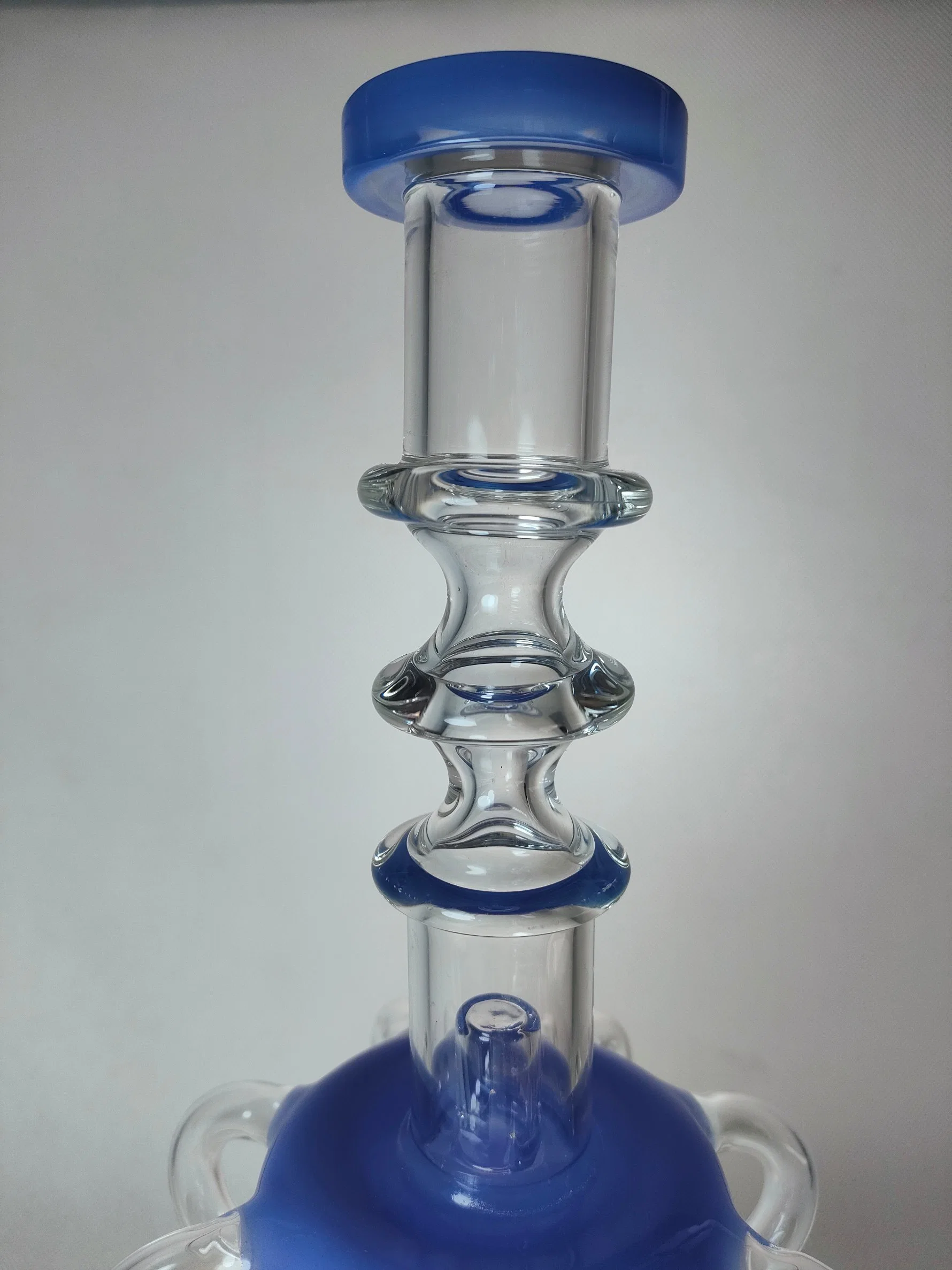 New Design 16inch Big Reycle with Percolator Factory Wholesale/Supplier Glass Water Pipe for Smoking