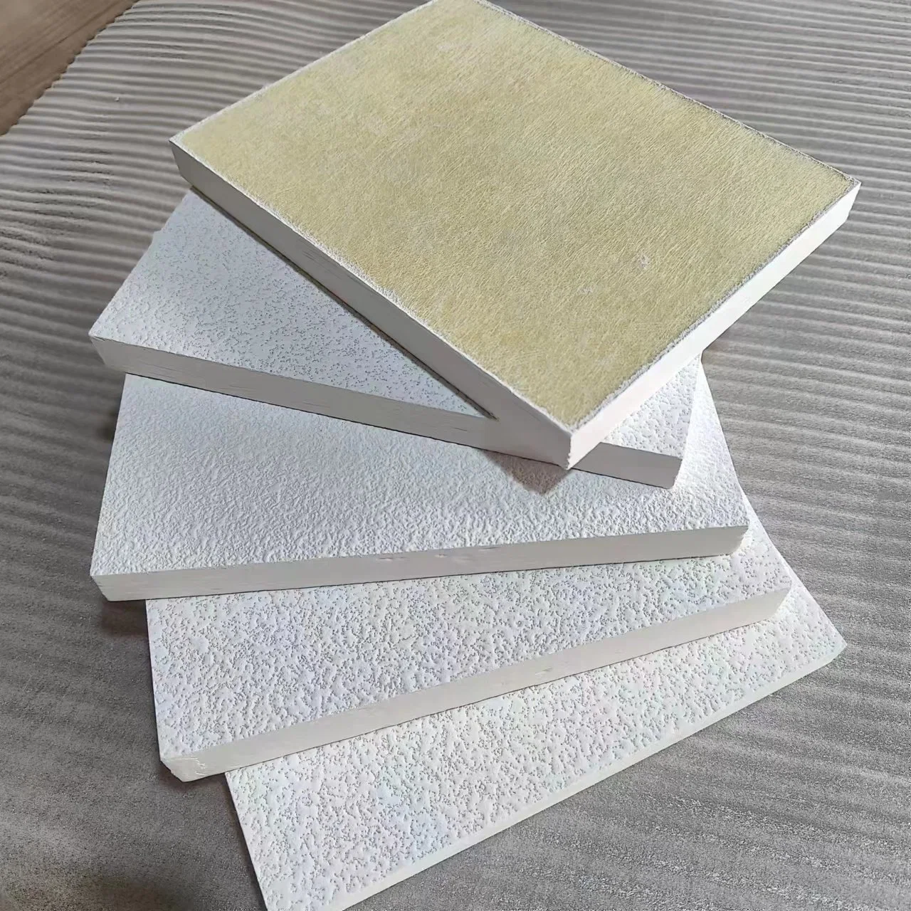 Factory Supply Lower Price Fiberglass Absorption Ceiling Tiles