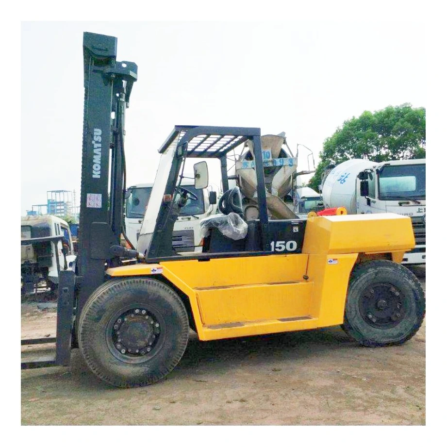 Used Komatsu Japan Used Forklift 15 Ton Diesel Fd30 for Sale in Shanghai Yard for Sale