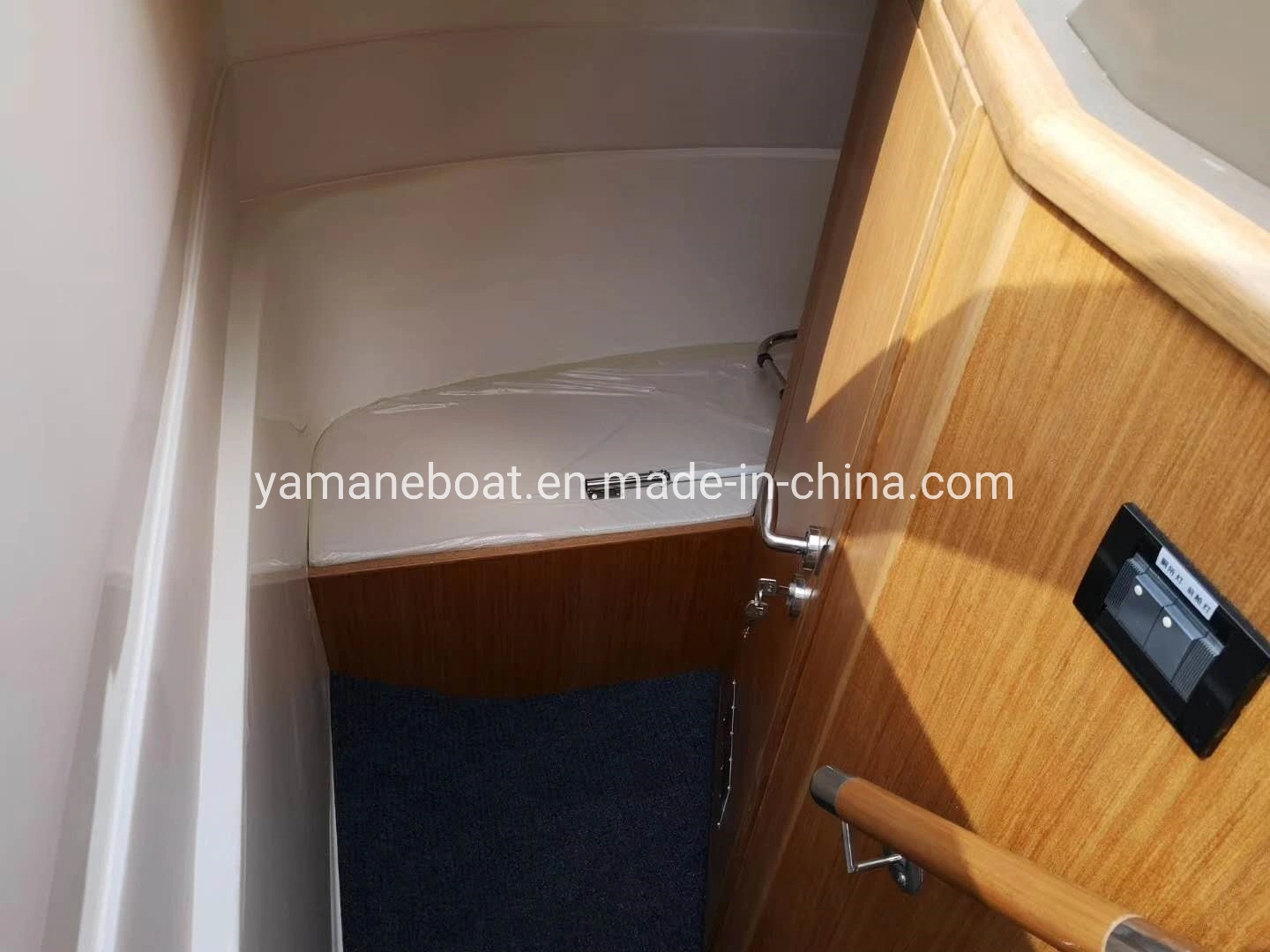 40FT New Model FRP Fishing Boat Use Outboard Engine