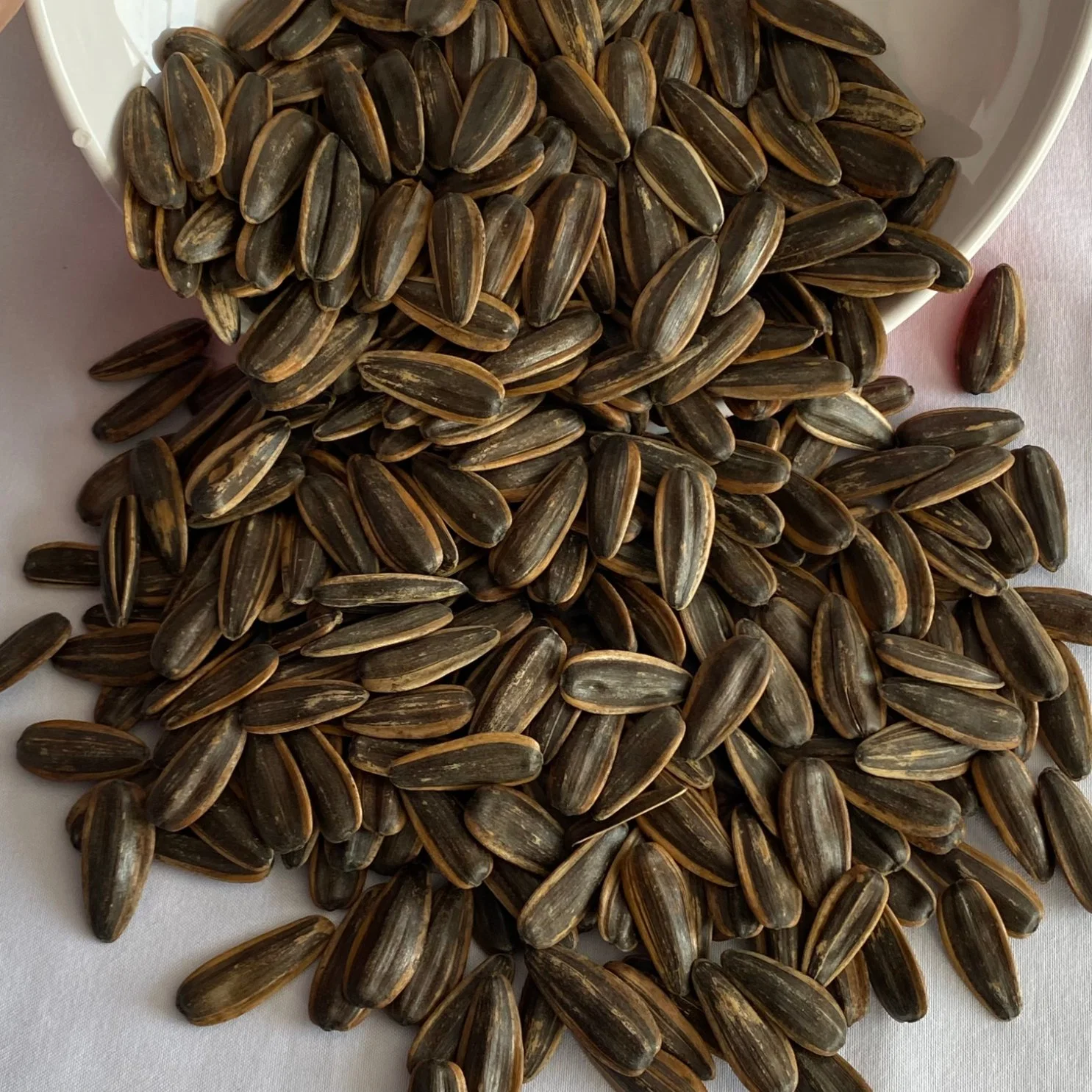 High Quality Natural Roasted Flavor Sunflower Seeds with Nature and Healthy
