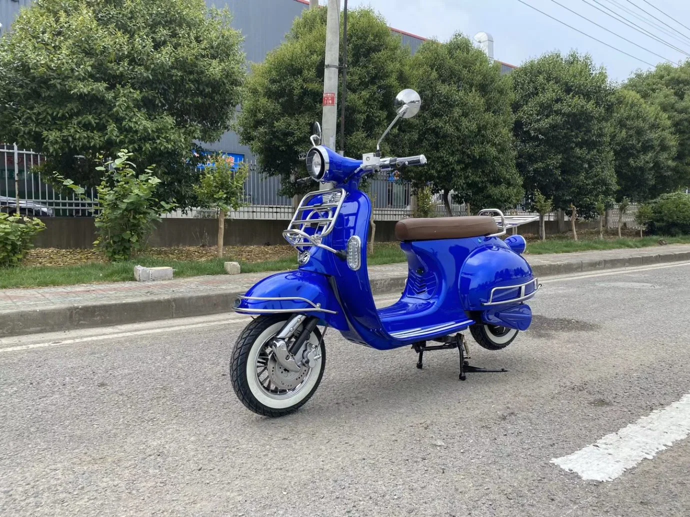 3000W motocicleta eléctrica con freno de disco de batería de litio extraíble EEC MARCA ELECTRÓNICA