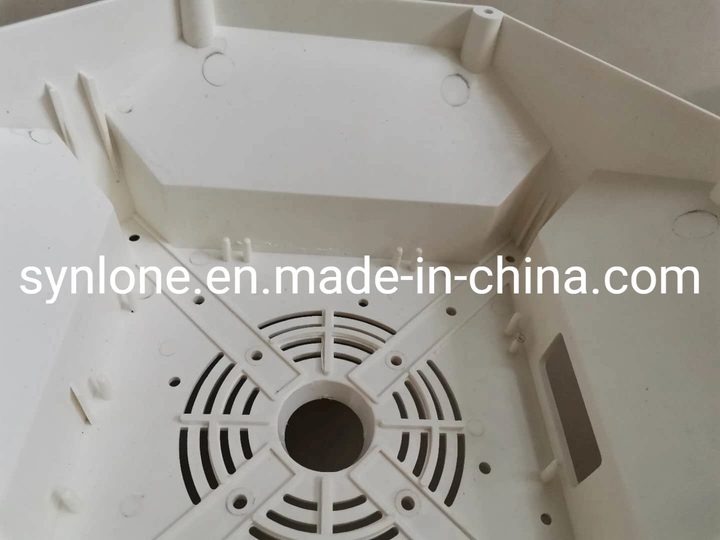 Custom White PP Injection Molding Machinery Parts