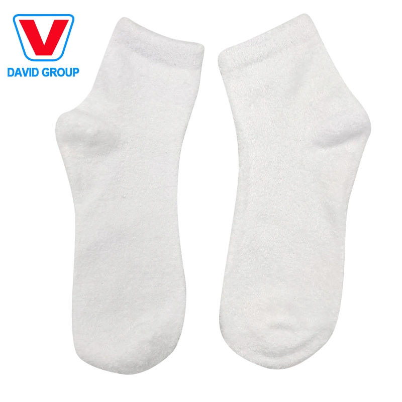 Manufacturers Wholesale/Supplier Customized Mens Fashion Colored Socks