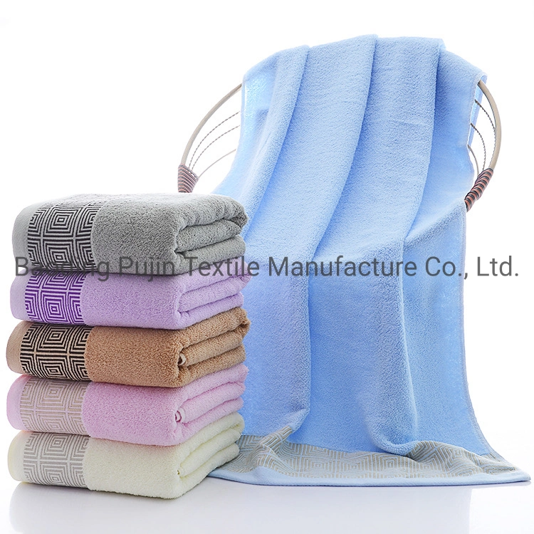 Vente chaude Soft lumineux d'utilisation de la famille six couleurs set de serviettes