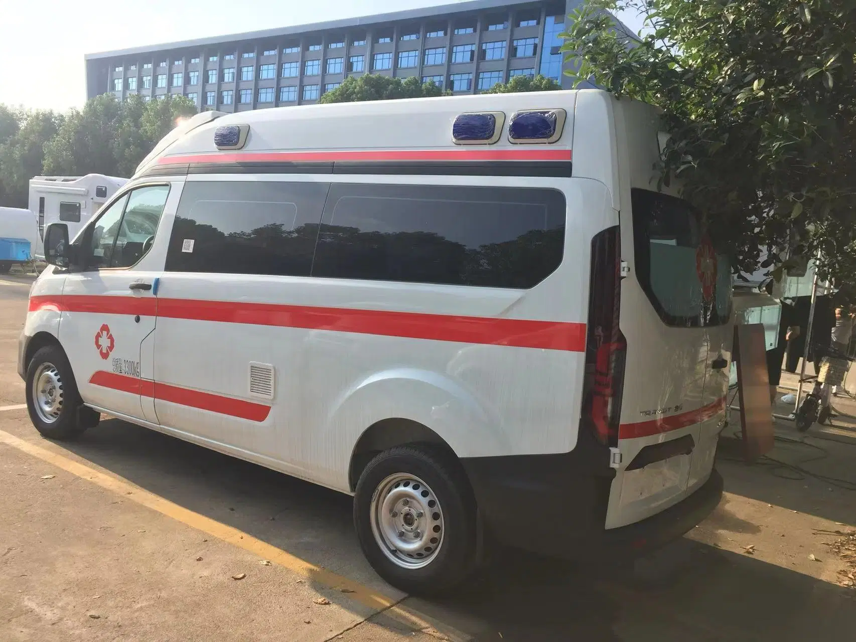 ICU Hospital Patient Transport Medical Rescue Ambulance