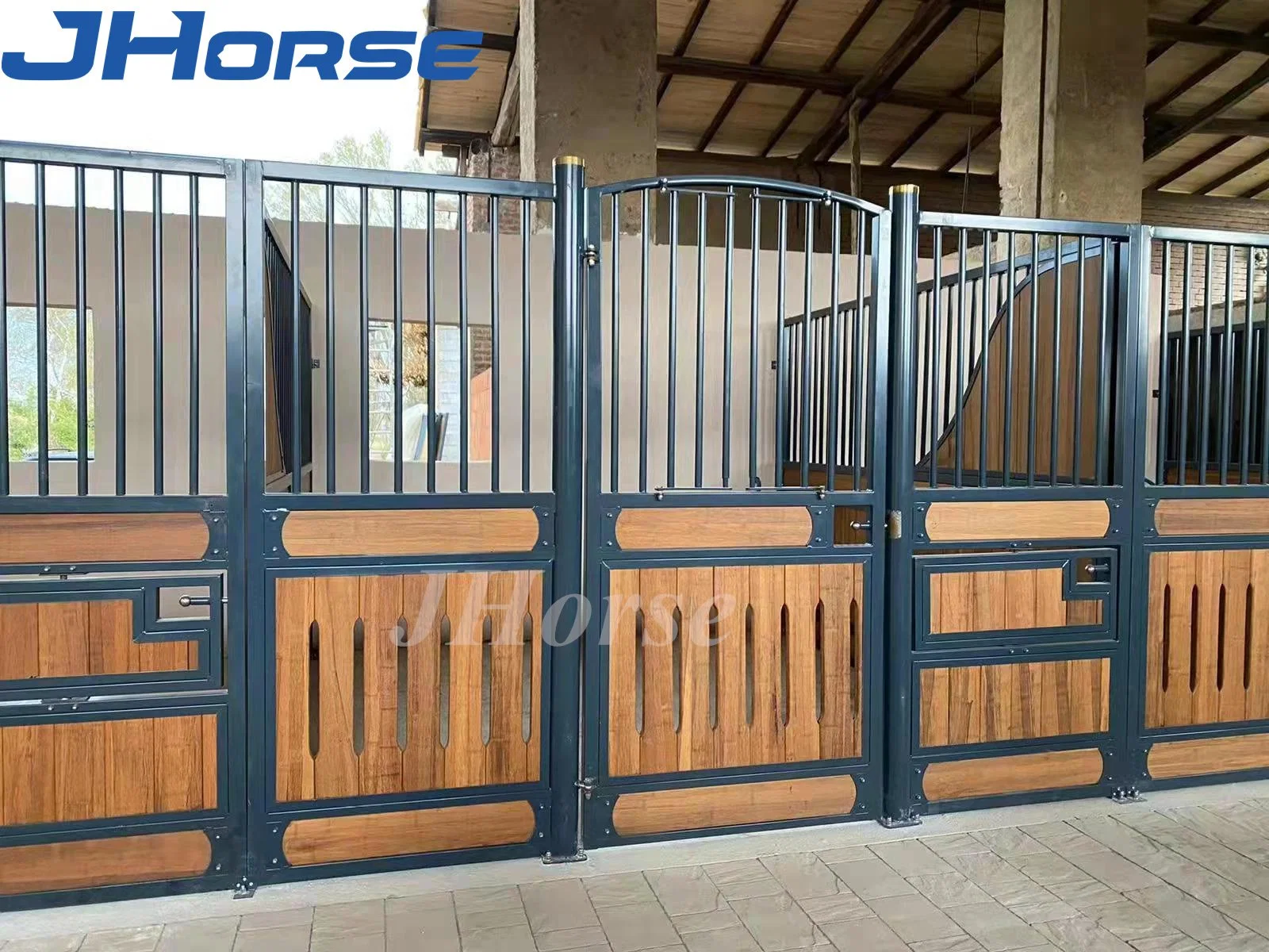 Simple Horse Stable Horse Stall Side Walls Thicker Tubes Infilled Bamboo Husbandry Equipment