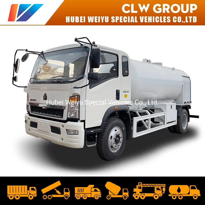 Customized HOWO 4X2 6 Wheels 8000liters Gallons 4mt 4tons Propane Butane Gas LPG Bobtail Truck LPG Dispenser Vehicle