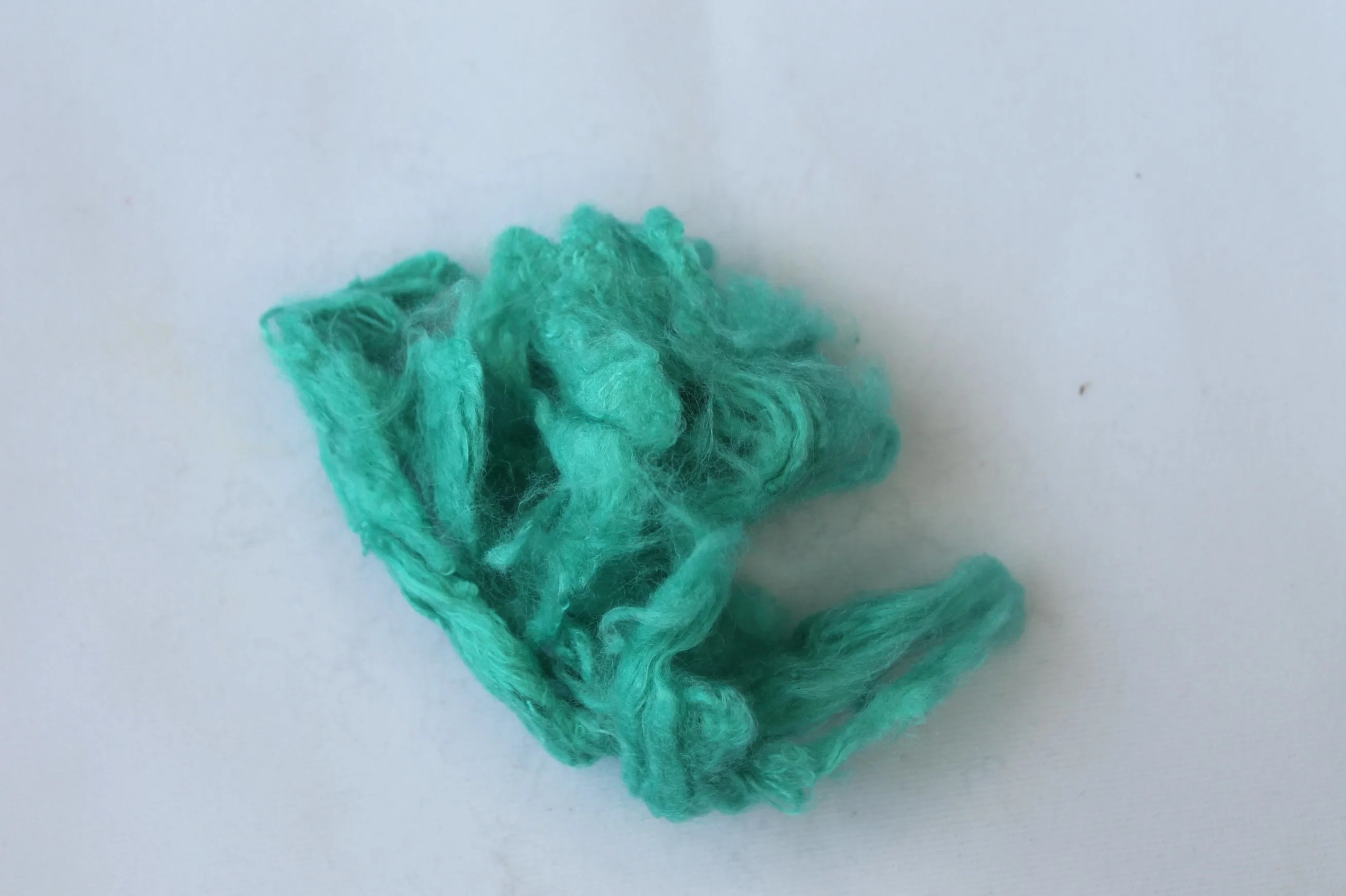 Nonwoven 1.5D Dyed Dope Viscose Fiber