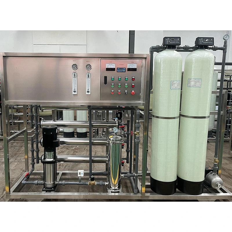 China Hot Sale 1500lph Water Treatment Purifier RO System Equipment 2000L Stainless Water Storage Tank Pure Water Making Mac