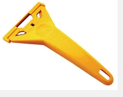 Plastic Handle with Metal Blades 170mm Scrapper