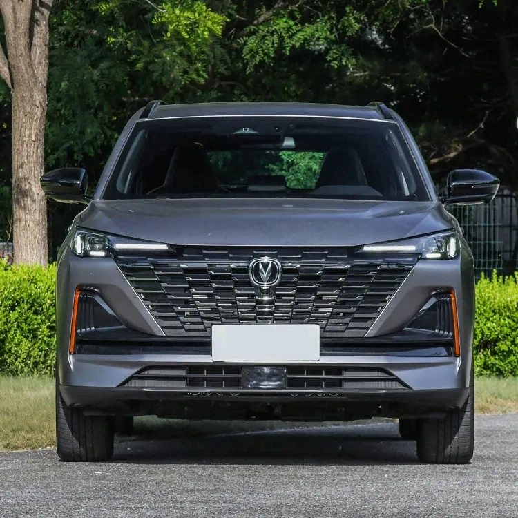 Nouveau Changan CS55 plus Direct Supply mode de paiement automatique de Changan Voiture turbo à tissu léger électrique 2023 11 de la caméra LED SUV