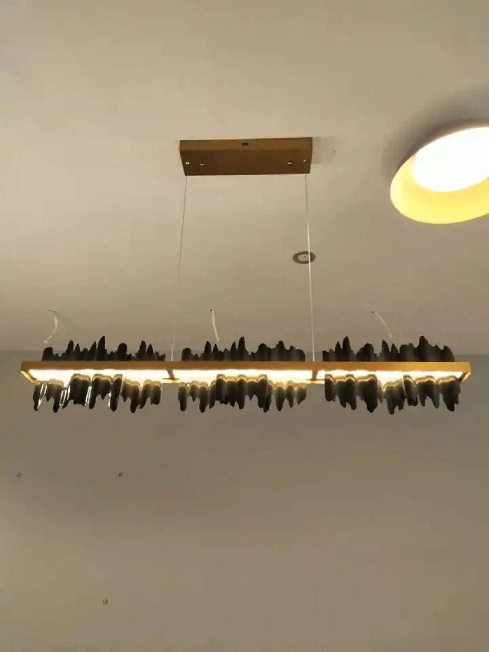 Decoração moderna em casa de luxo LED em anel circular leve pendente preto Candeeiro de iluminação interior lustre Crystal