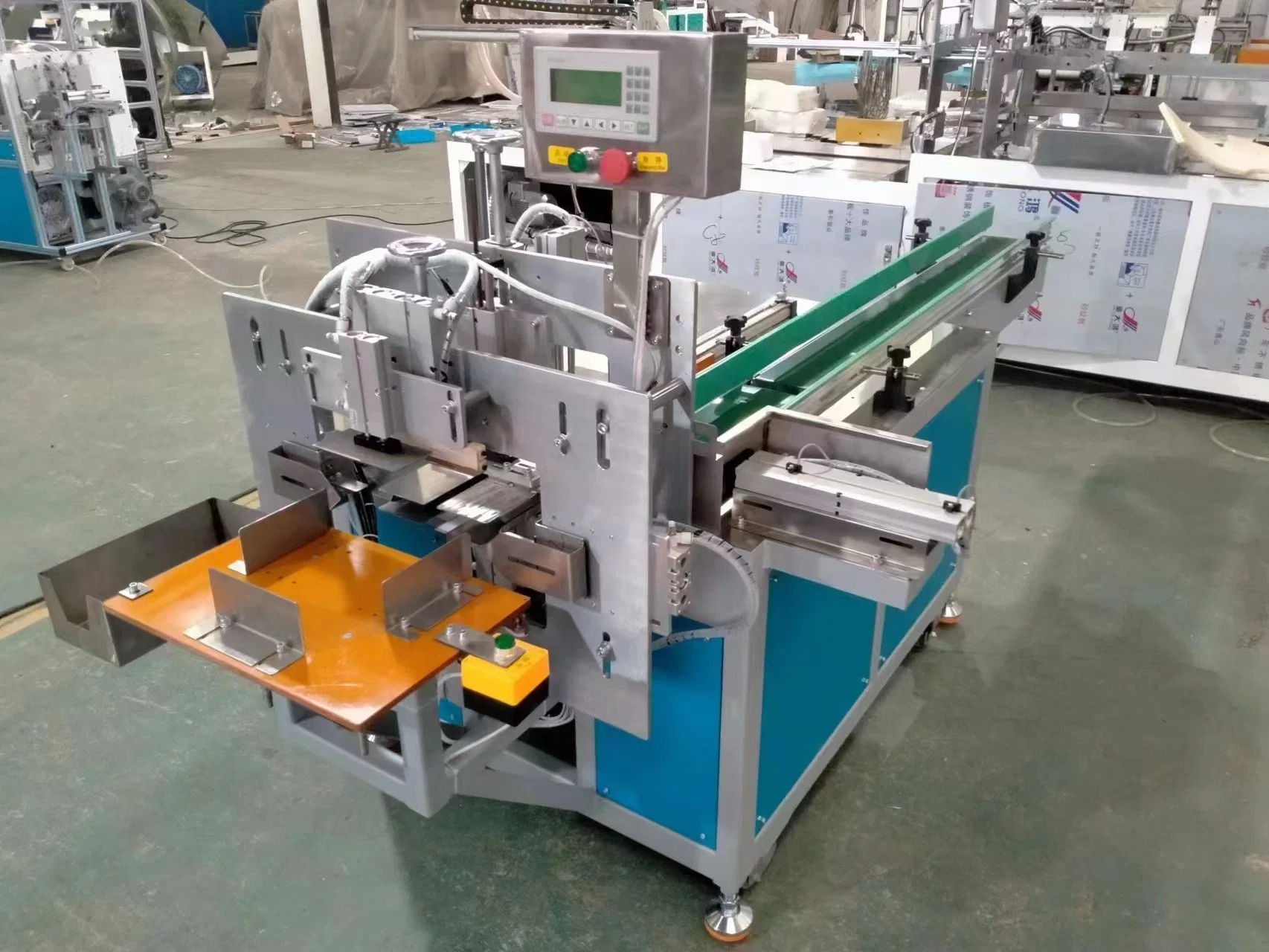 Low Price Machine Making Napkin Paper Price Napkin Paper Packing Machine/Semi Automatic Tissue Box Sealing Machine