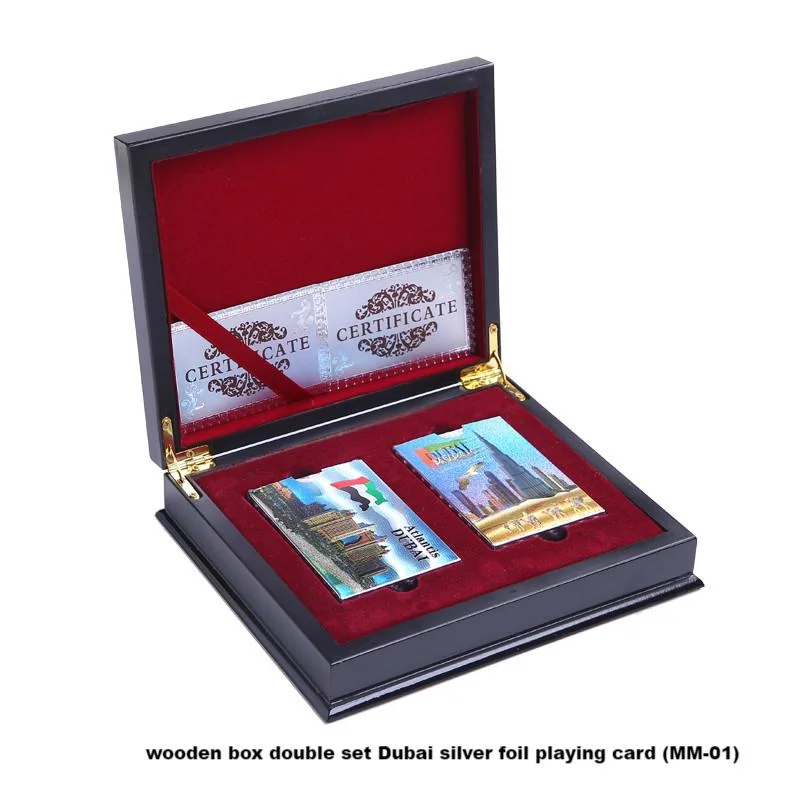 Factory Retail Dubai Traveling Souvenir Gold and Silver Foil Poker