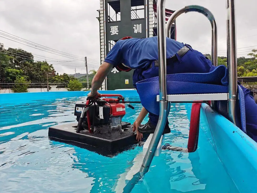 Equipo de lucha contra incendios de la fábrica 5,5HP Motor de gasolina bomba de riego flotante