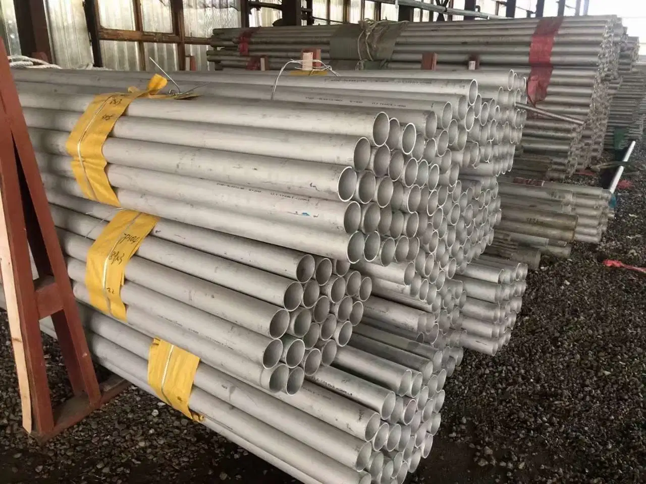 Spring Pipe 0.5mm Thickness Bright Finish AISI SUS301 302 ERW Steel Welded Stainless Steel Round Tube