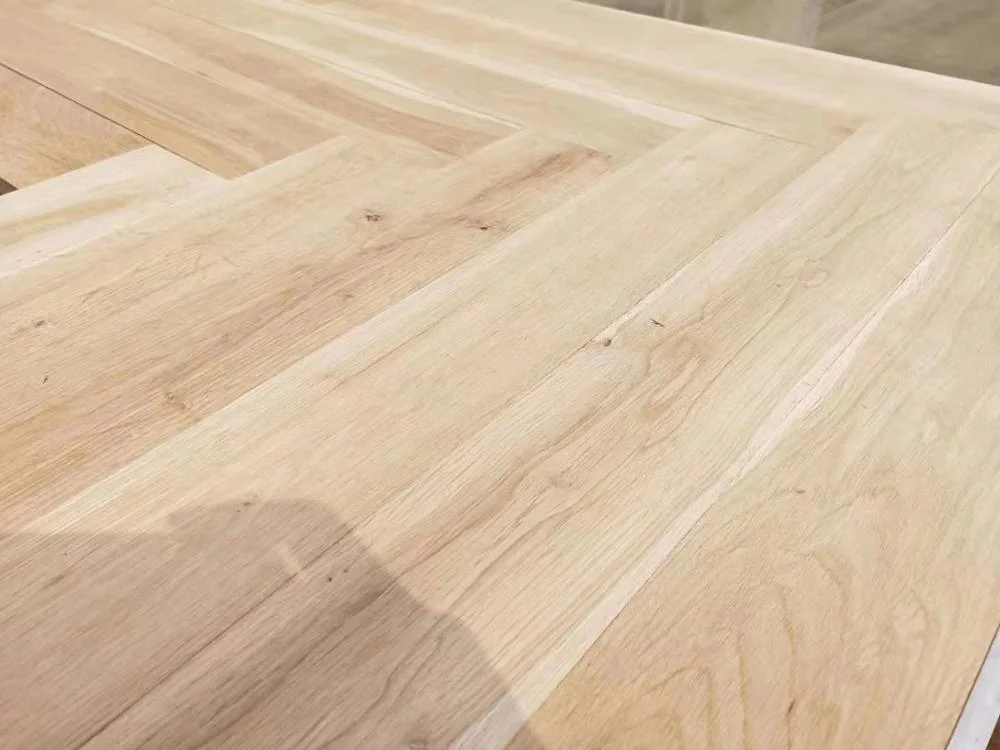 Madera de roble Piso Espina de roble europeo Chevron ha diseñado el suelo de madera Parquet espina de pez en el suelo