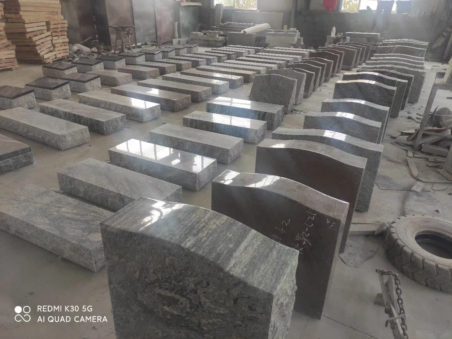 China Grey Granite Grave Stone Cemetery Tombstones and Monuments Gravestone