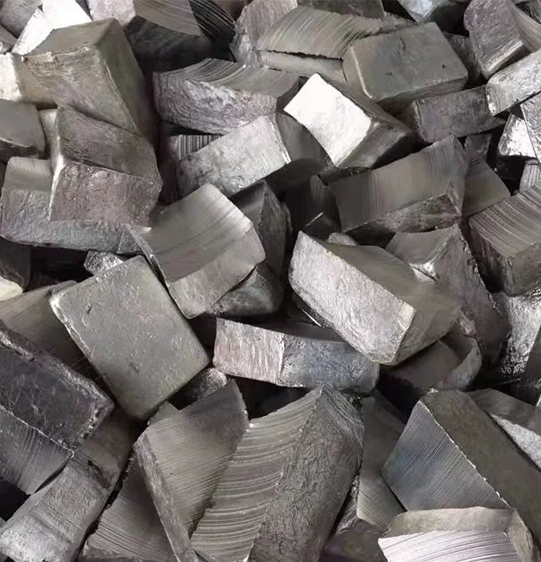 La Chine usine 999 en alliage de magnésium de gros lingots de métal blanc argenté lingot de magnésium de haute qualité