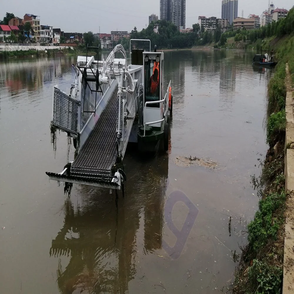 Manufacturer Floating Rubbish Collecting Boat Floating Weed Skimmer Harvester