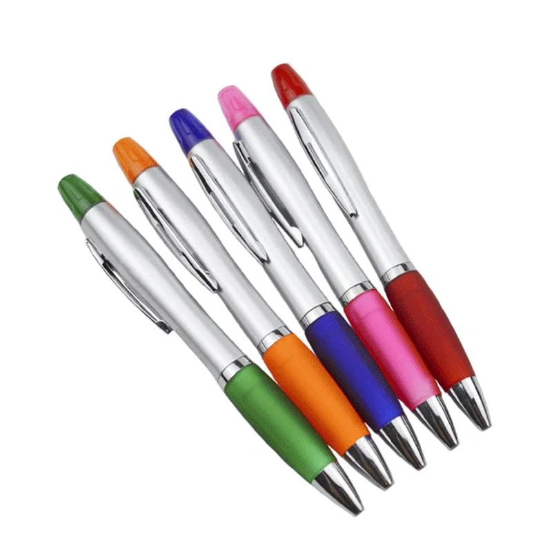 Stylo bille en plastique multifonctionnel 2 en 1 avec surligneur promotionnel.