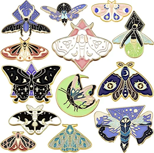 Wholesale/Supplier Factory Manufacturer Custom Butterfly Iron Gold Plated Soft Enamel Pin as Souvenir Gift for Friends Family Partner