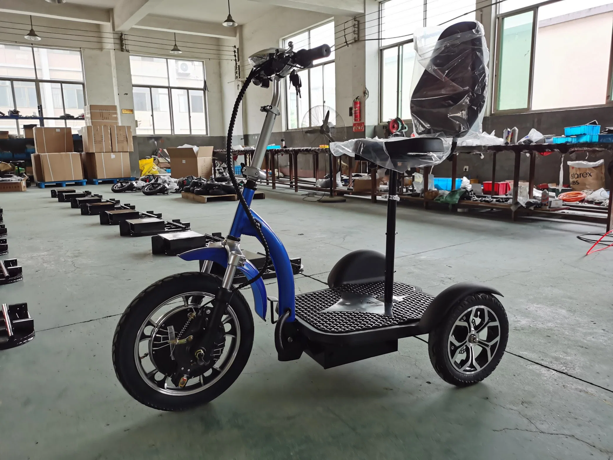 500W 48V Three Wheel 16inch Double Brake Electric Mobility Trike Euro Scooter