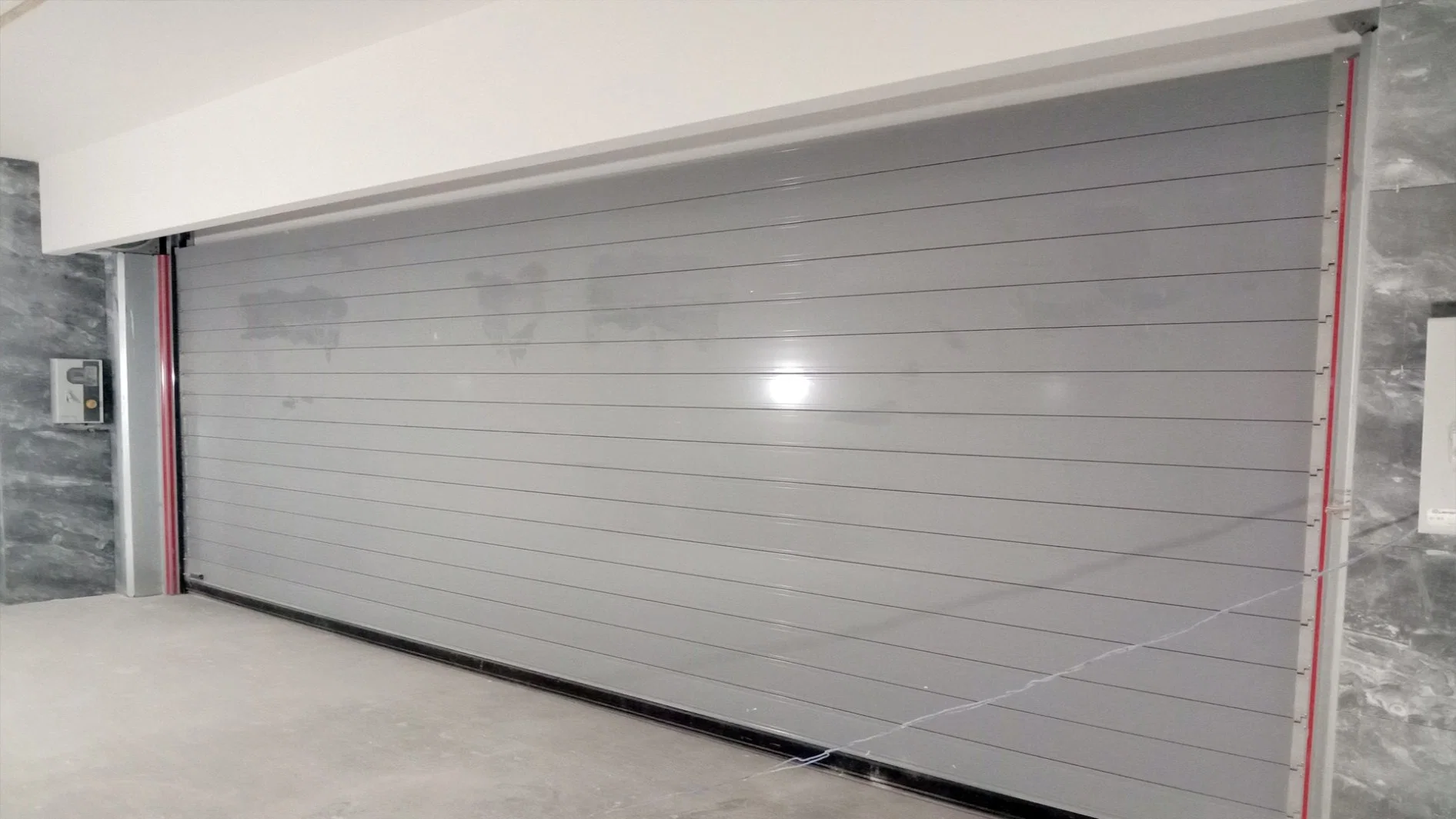 Remote Garage Aluminum Rolling Shutter Doors Garage Door with Glass Windows