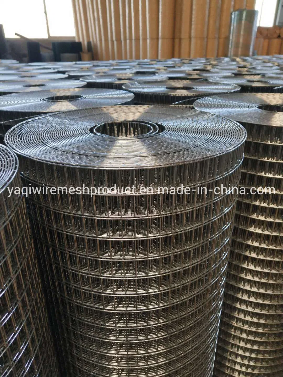 0.7mm 0.8mm Hot DIP Galvanized Welded Wire Mesh for Agriculture Field Fence