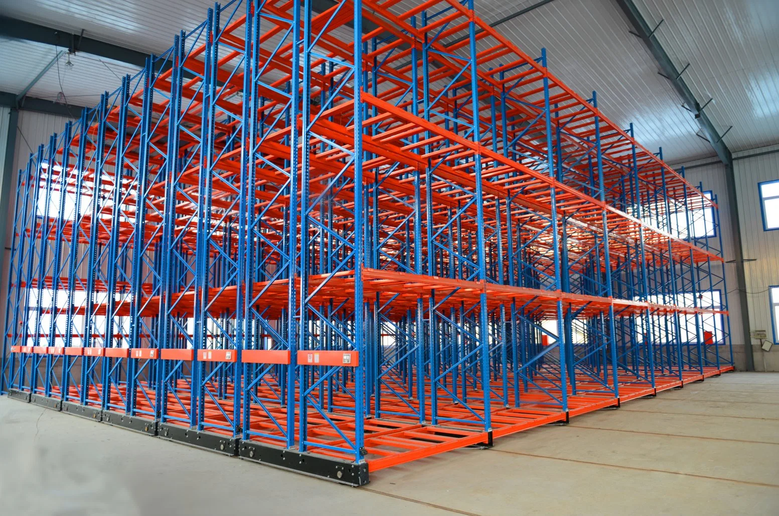 Almacenamiento sistemas de Racking almacenamiento sistema de Racking automático de Radio Shuttle Bienes de calidad