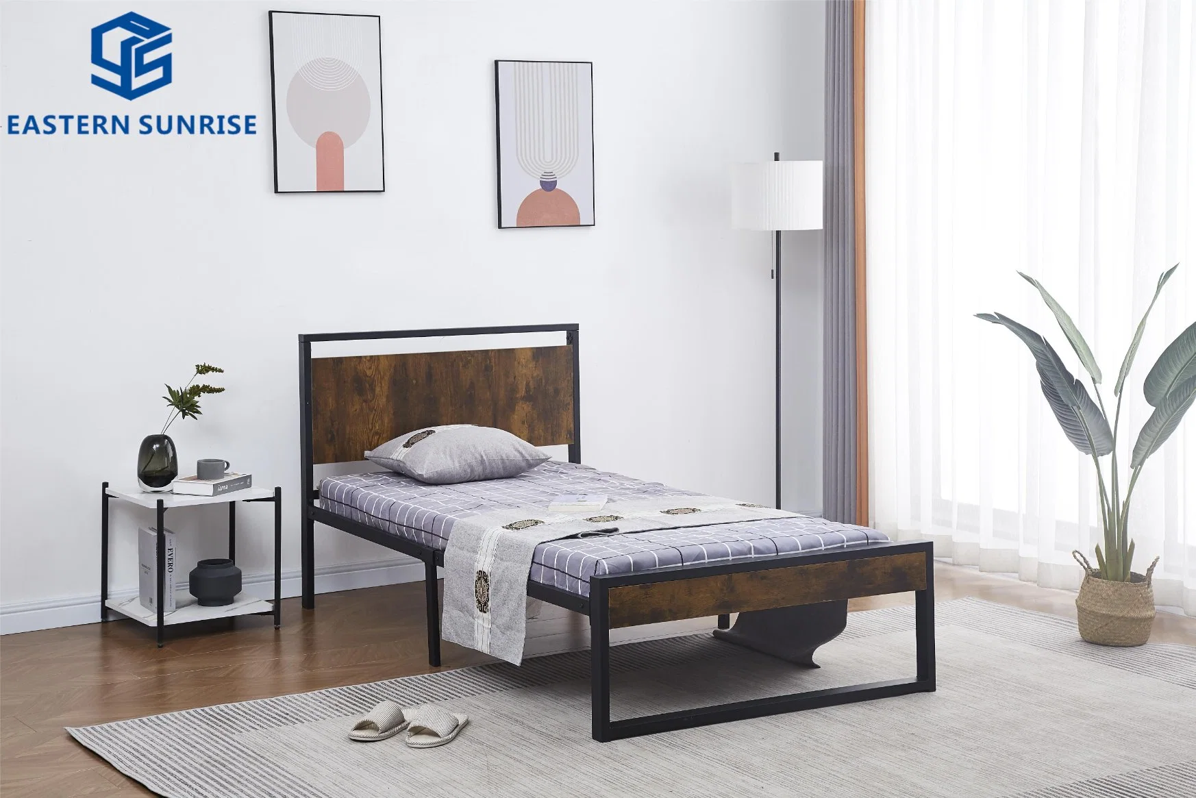 Modernes Design hölzerne Kopfteil und Metall Bett Frame Home Steel Bett