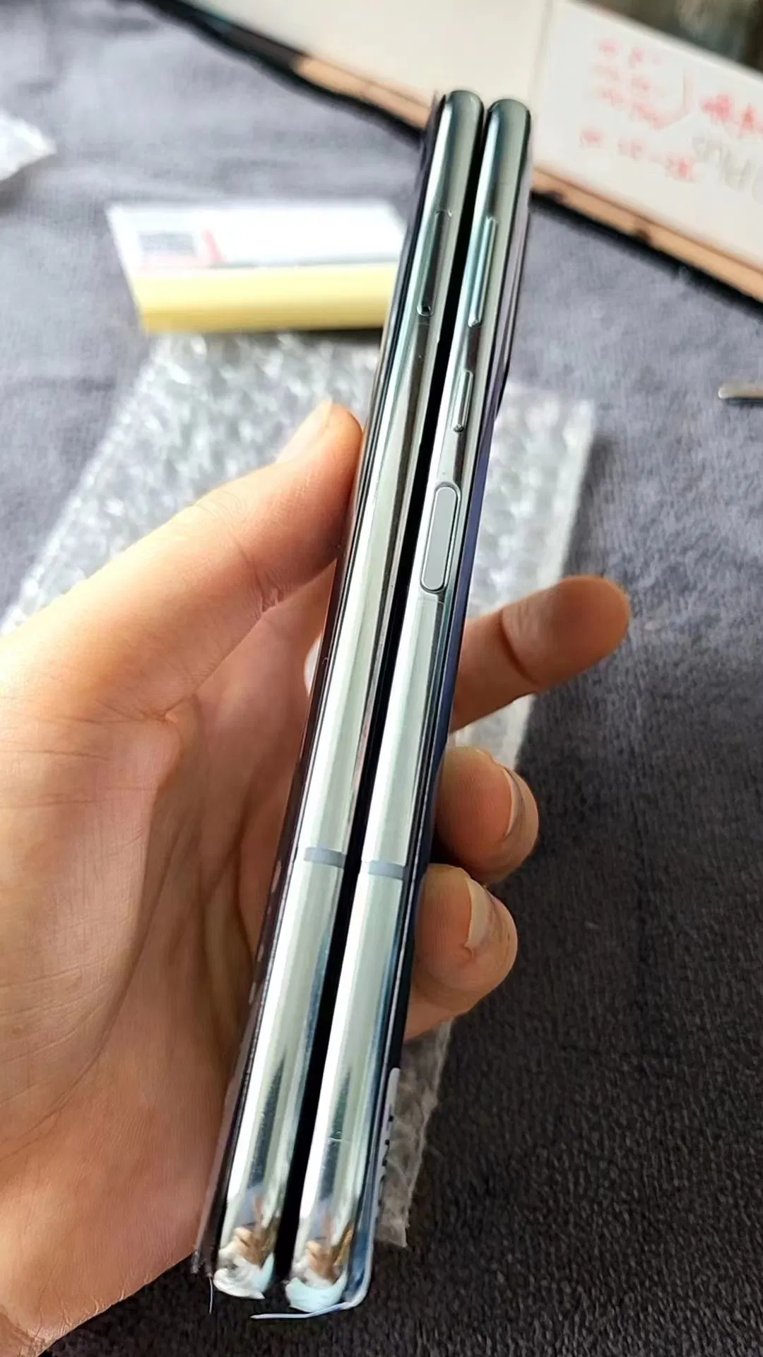 Plegar la pantalla de 2 de Huawei Mate Xs 2 PLEGADO DE LCD