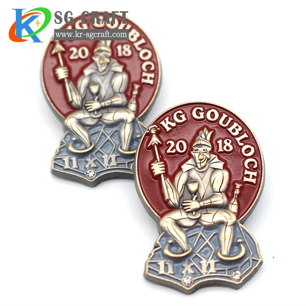 China Manufacturers No Minimum Snow Flake Customized Metal Art Crafts Enamel Lapel Pins Company Promotional Gift Badges