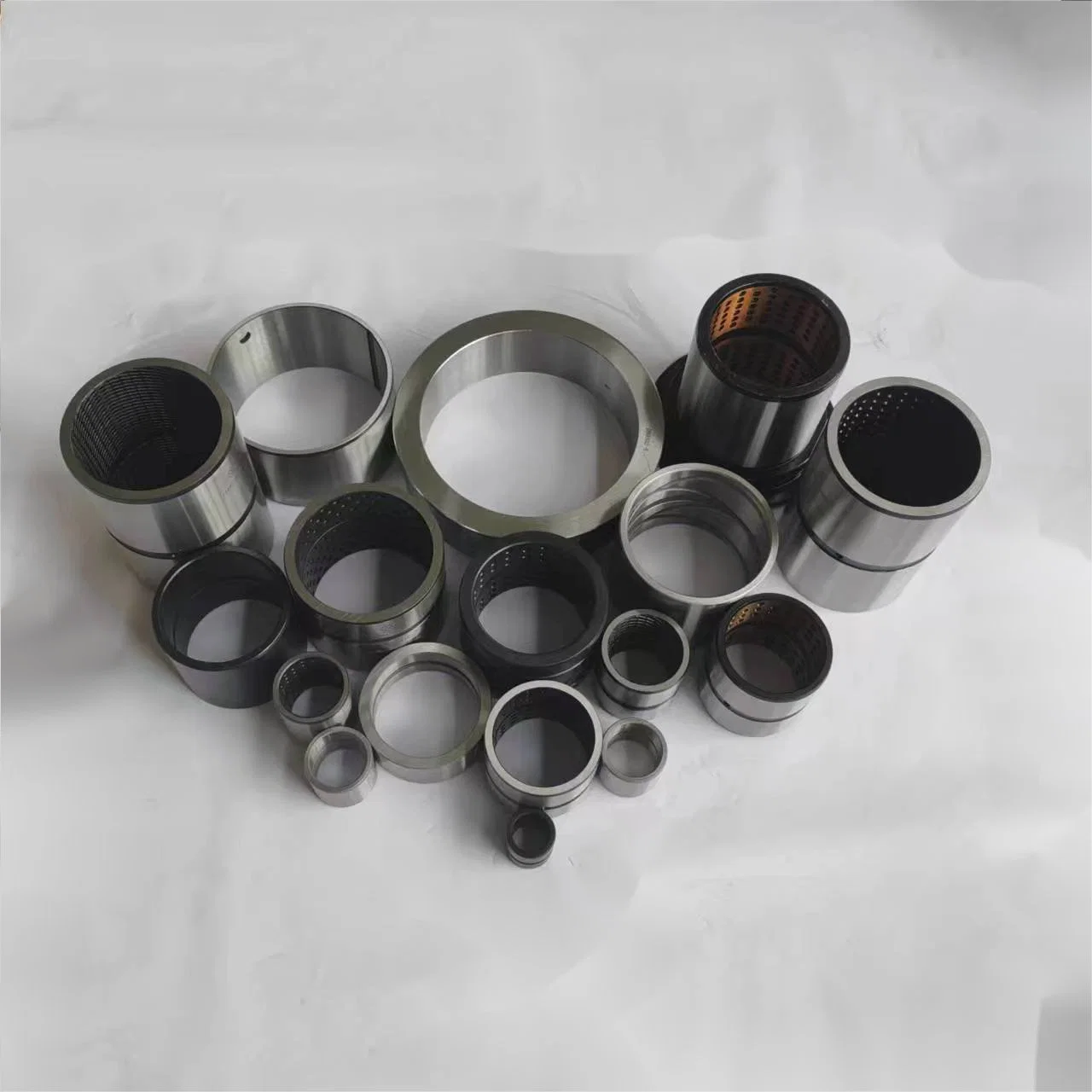 Customized Shaft Sleeve Loader Bucket Bushing, Excavetor Pull Rod Bushing, Excavator Shaft Sleeve for Cat