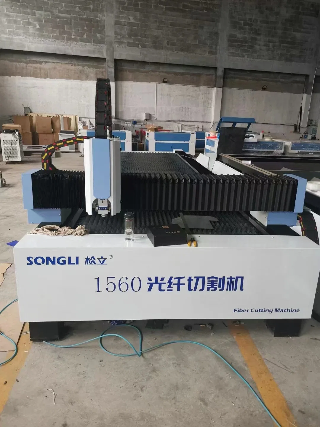 Manufacture Exhibition Products 1500W CNC Metal Fiber Laser Cutting Machine Sheet Metal Price