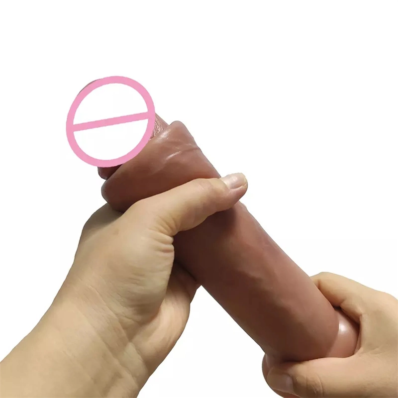 Dildos realistas para mujeres al por mayor Pene de silicona grueso con prepucio deslizante y ventosa para masturbación Juguetes lésbicos