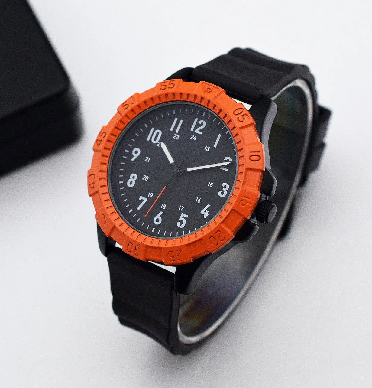 Custom Herren Sportliche Uhr Quarz Kunststoff Uhr Jungen Uhr