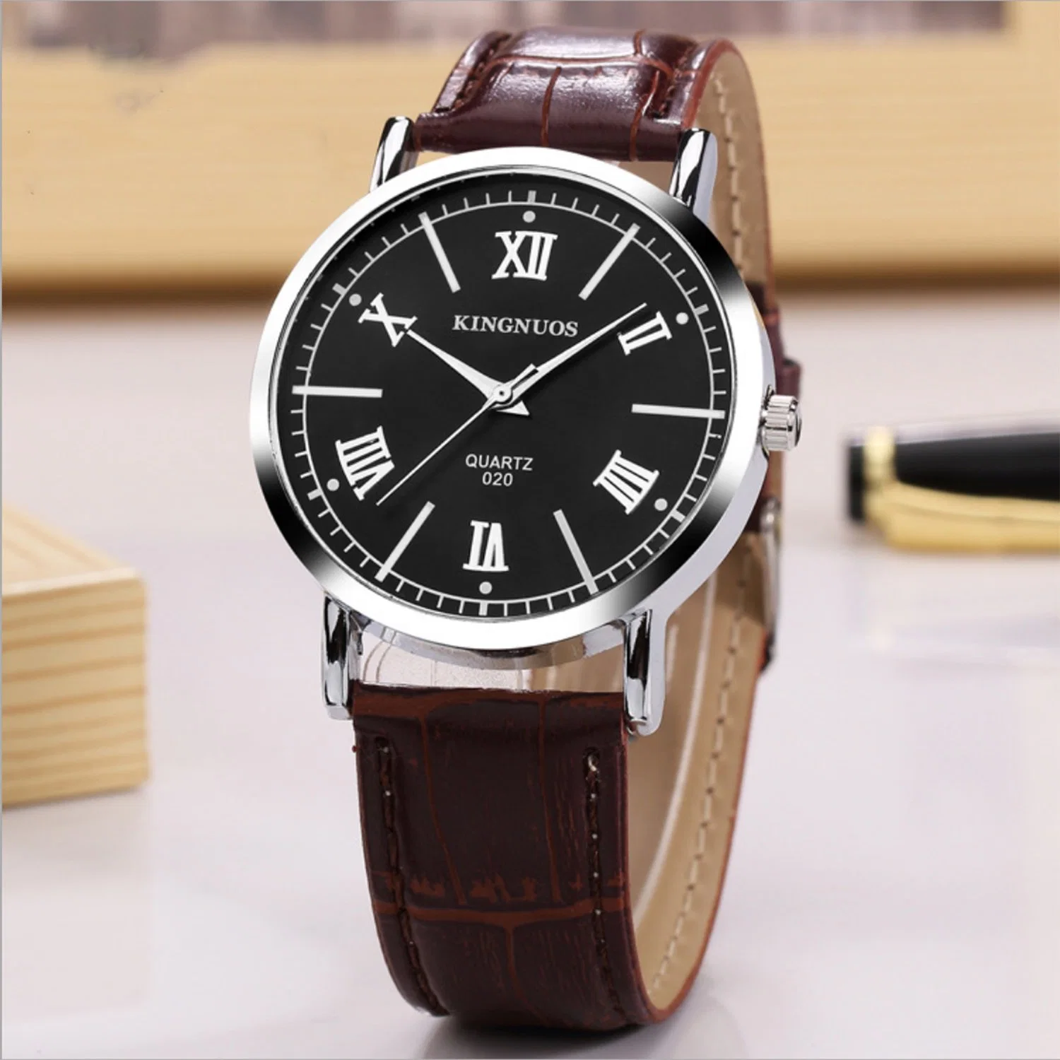 Fashion Roman Numerals Men and Women Belt Waterproof Watch High-End Casual Couple Watch Student Watch Lw020