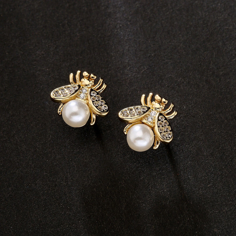 Cross Border Source Cuper-Plated 18K Gold Micro-Inset Zircon Lovely Bee Pearl Earrings Jewellery