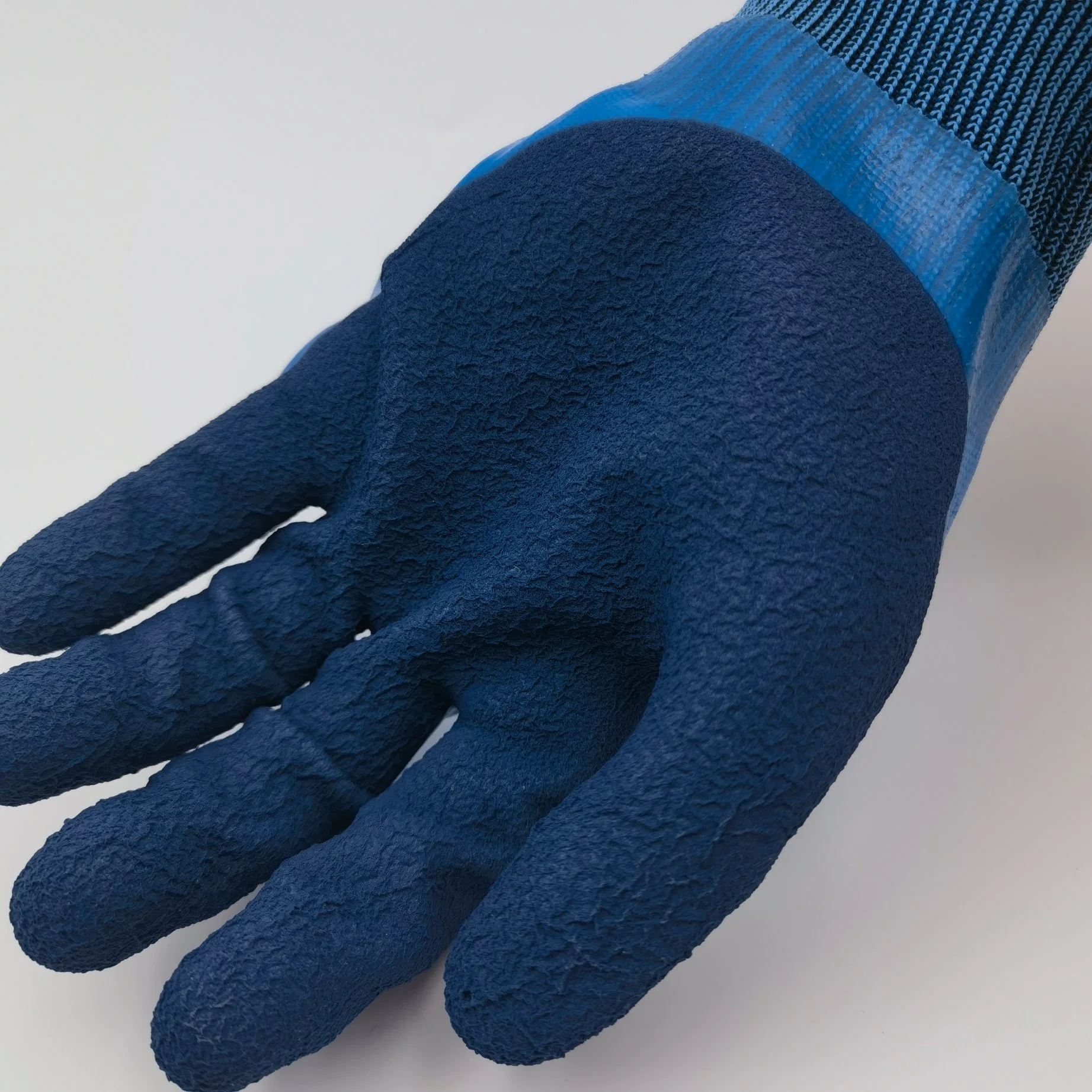 Prix convenable de l'eau chaude d'hiver de la preuve des gants de sécurité de la sécurité industrielle des gants de travail