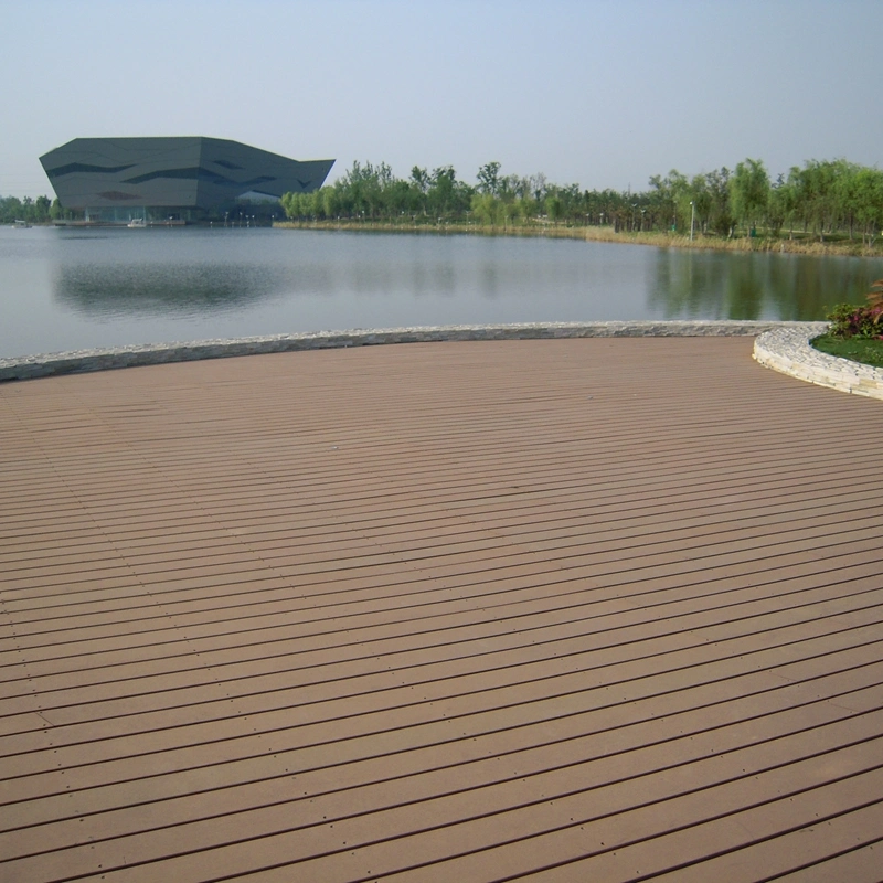 Good Price WPC Flooring for Outdoor Use (M162)